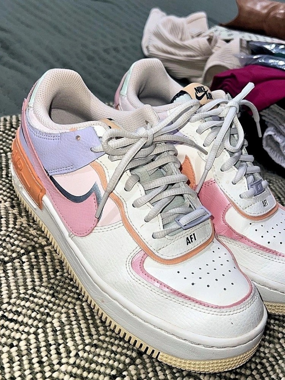 Nike Air Force 1 Shadow Pastel Low Top Sneakers White & Pink